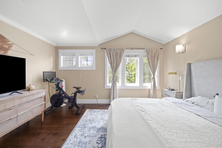 Photo 15 at 2575 W 7th Avenue, Kitsilano, Vancouver West