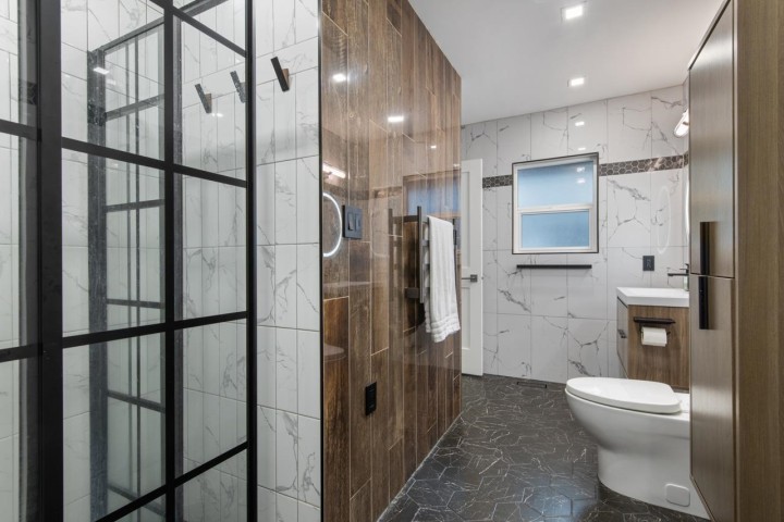 Photo 16 at 4491 Primrose Lane, Canyon Heights NV, North Vancouver