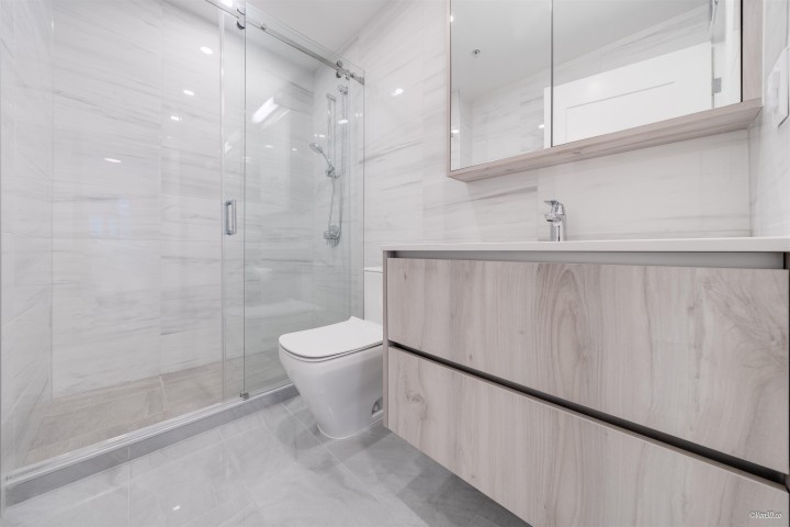 Photo 26 at 305 - 488 W 58th Avenue, South Cambie, Vancouver West