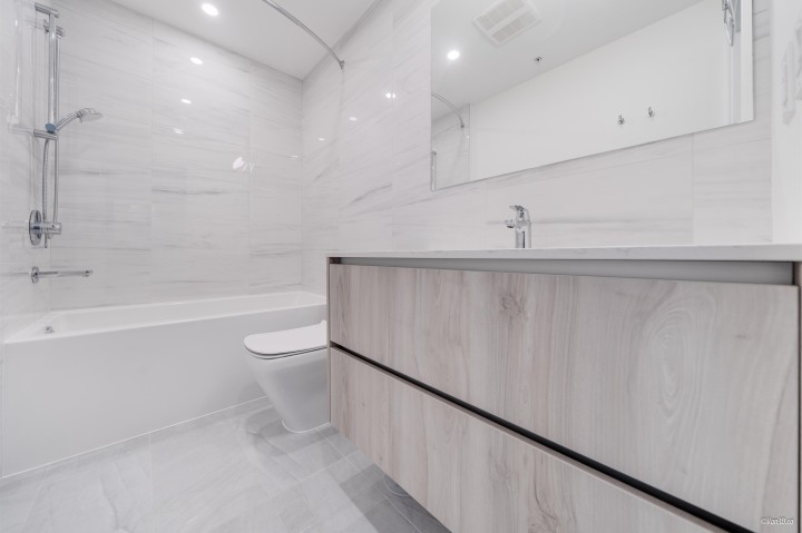 Photo 20 at 305 - 488 W 58th Avenue, South Cambie, Vancouver West