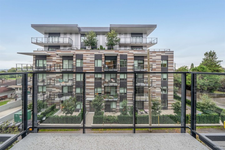 Photo 11 at 305 - 488 W 58th Avenue, South Cambie, Vancouver West