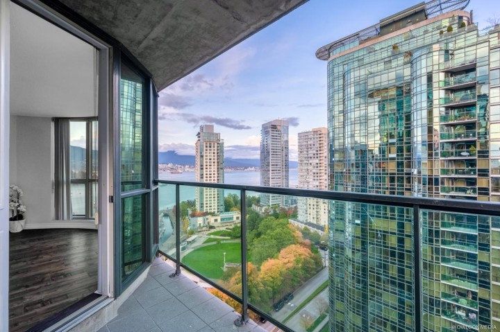 Photo 21 at 1806 - 588 Broughton Street, Coal Harbour, Vancouver West