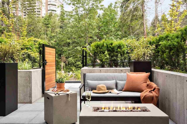 Photo 2 at 4 - 1960 Glenaire Drive, Pemberton NV, North Vancouver