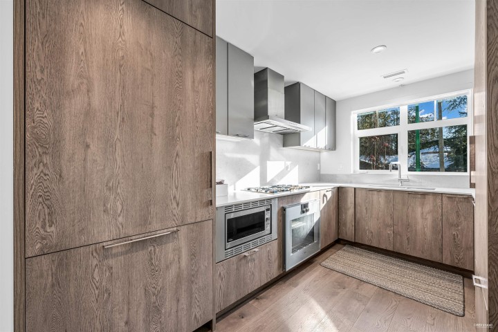 Photo 12 at 4 - 1960 Glenaire Drive, Pemberton NV, North Vancouver