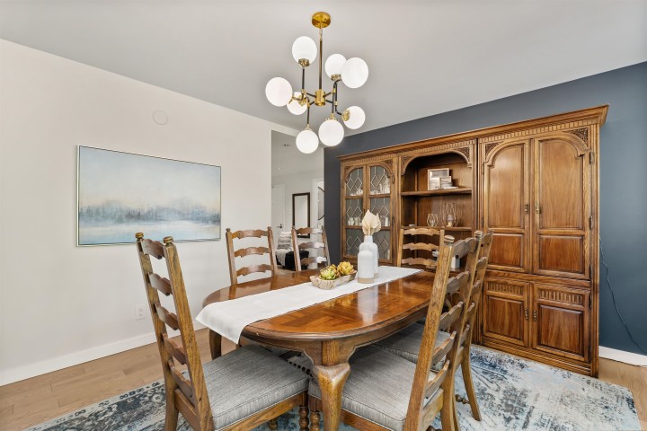 Photo 10 at 102 - 3905 Springtree Drive, Quilchena, Vancouver West