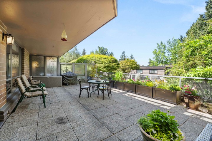Photo 25 at 102 - 3905 Springtree Drive, Quilchena, Vancouver West