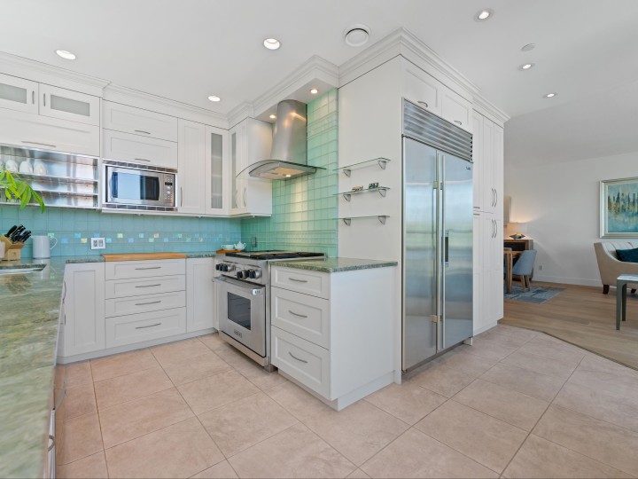 Photo 16 at L302 - 1550 Coal Harbour Quay, Coal Harbour, Vancouver West