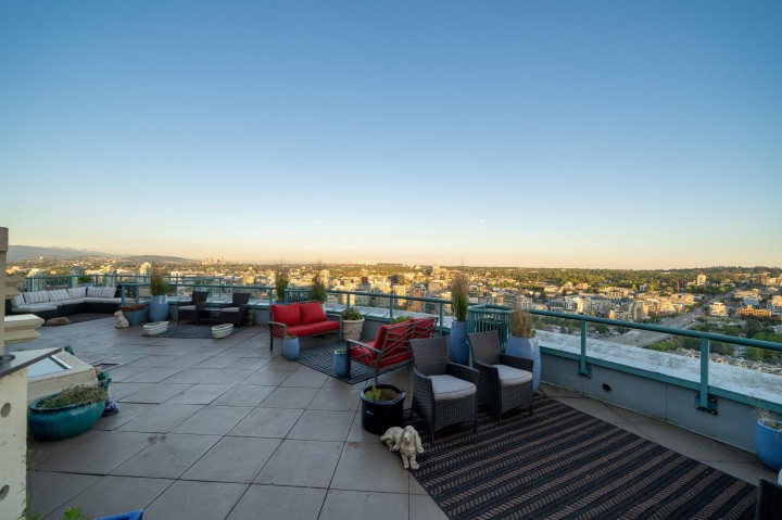 Photo 3 at 3903 - 1033 Marinaside Crescent, Yaletown, Vancouver West