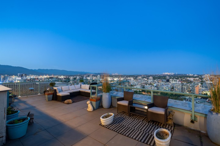 Photo 32 at 3903 - 1033 Marinaside Crescent, Yaletown, Vancouver West