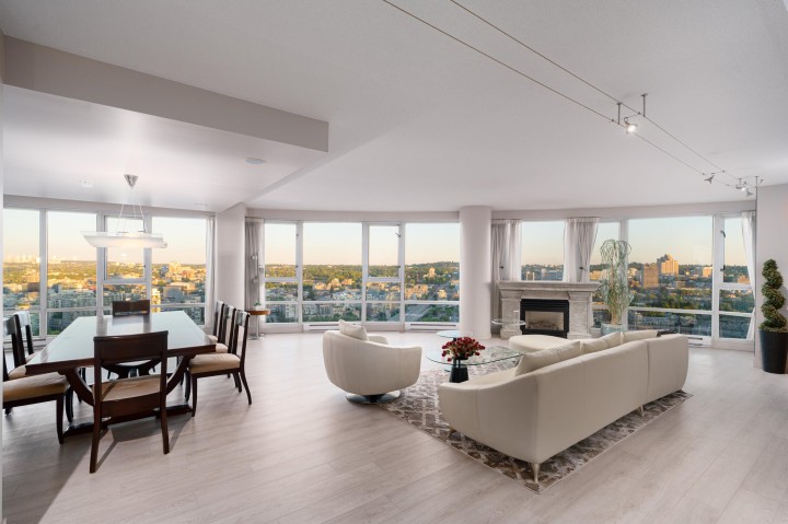 Photo 5 at 3903 - 1033 Marinaside Crescent, Yaletown, Vancouver West