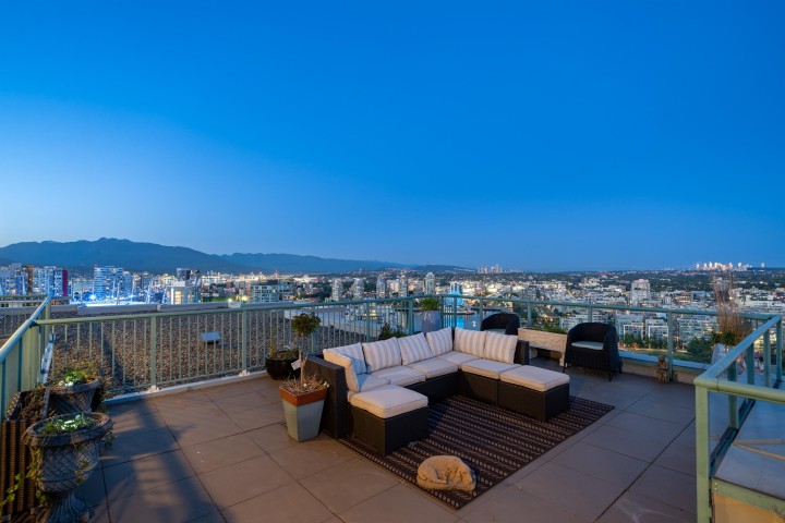 Photo 33 at 3903 - 1033 Marinaside Crescent, Yaletown, Vancouver West