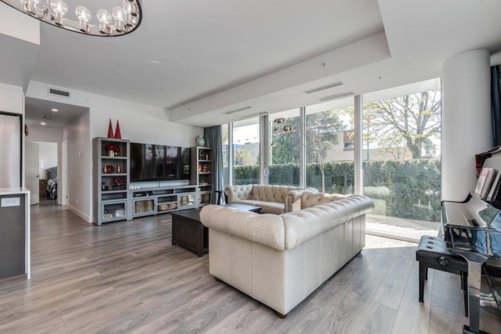 Photo 5 at 107 - 5688 Willow Street, Cambie, Vancouver West