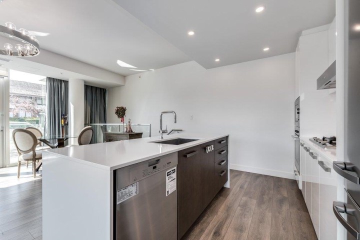 Photo 9 at 107 - 5688 Willow Street, Cambie, Vancouver West