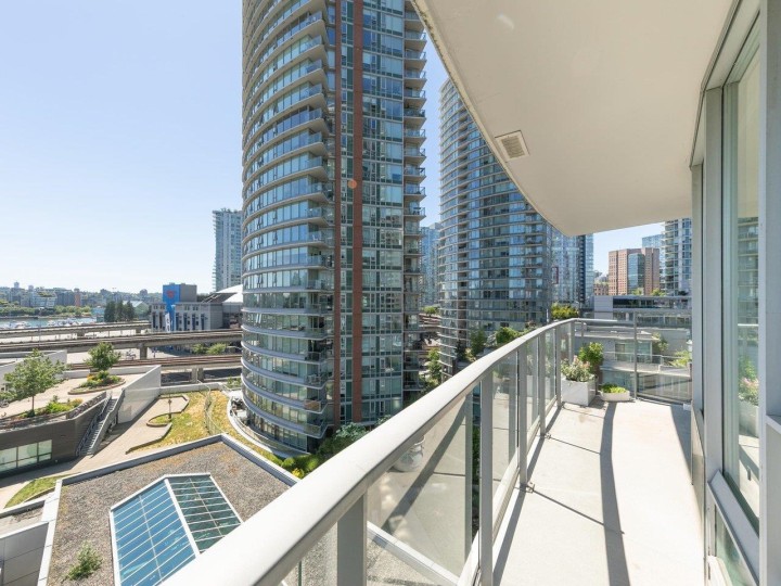 Photo 12 at 1002 - 58 Keefer Place, Downtown VW, Vancouver West