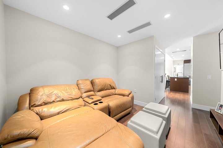 Photo 23 at 501 - 210 W 13th Street, Central Lonsdale, North Vancouver