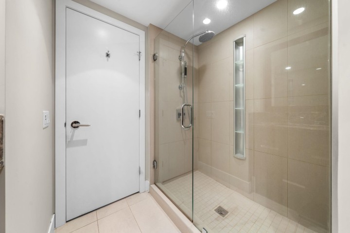 Photo 19 at 501 - 210 W 13th Street, Central Lonsdale, North Vancouver