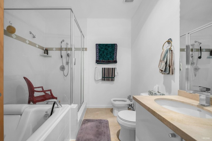 Photo 16 at 3402 - 1239 W Georgia Street, Coal Harbour, Vancouver West