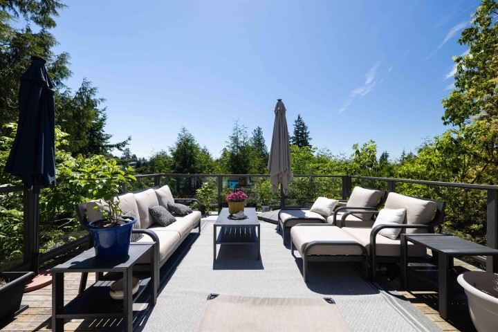 Photo 3 at 4605 Woodgreen Drive, Cypress Park Estates, West Vancouver