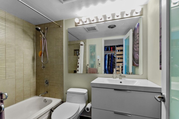 Photo 23 at 1850 Comox Street, West End VW, Vancouver West