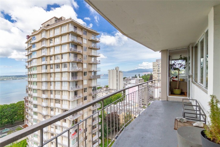 Photo 2 at 1850 Comox Street, West End VW, Vancouver West