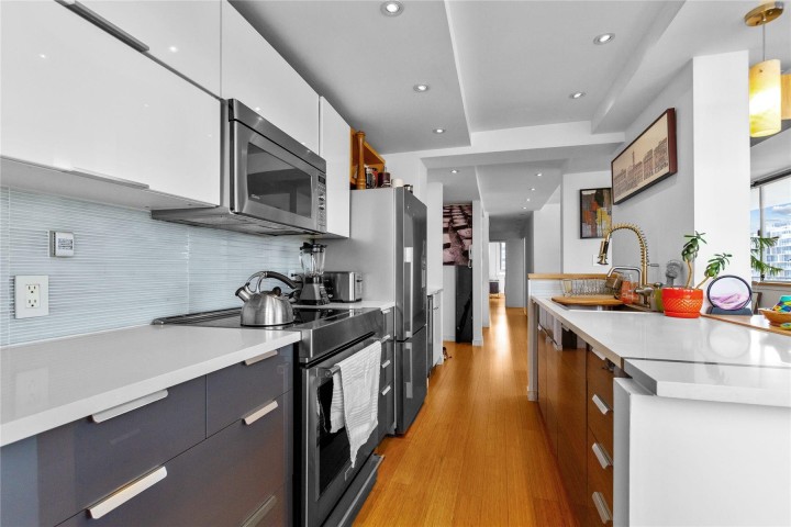 Photo 12 at 1850 Comox Street, West End VW, Vancouver West