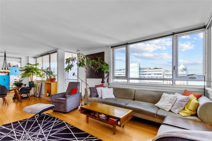 Photo 7 at 1850 Comox Street, West End VW, Vancouver West