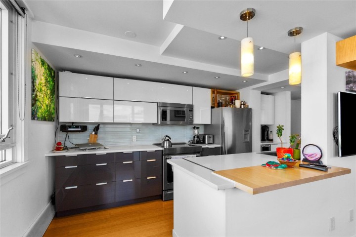 Photo 9 at 1850 Comox Street, West End VW, Vancouver West