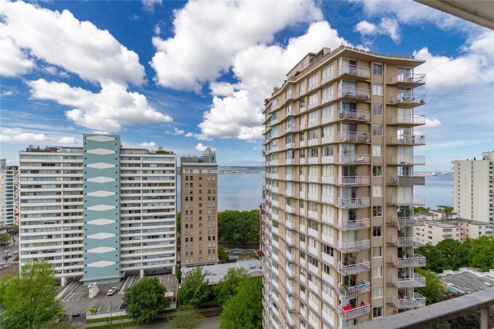 Photo 11 at 1850 Comox Street, West End VW, Vancouver West