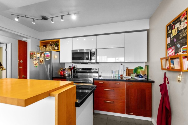 Photo 14 at 1850 Comox Street, West End VW, Vancouver West