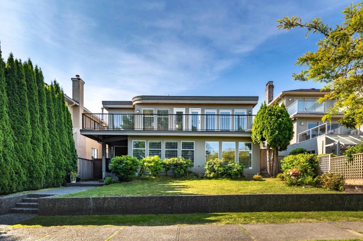 Photo 1 at 3088 W 21st Avenue, Arbutus, Vancouver West