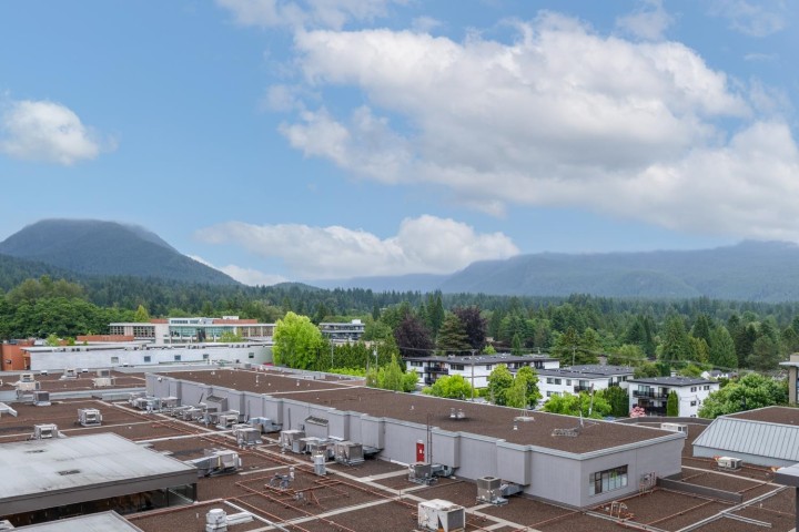 Photo 16 at 510 - 2780 Valley Centre Avenue, Lynn Valley, North Vancouver