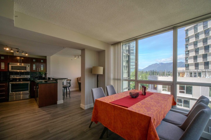 Photo 11 at 302 - 588 Broughton Street, Coal Harbour, Vancouver West