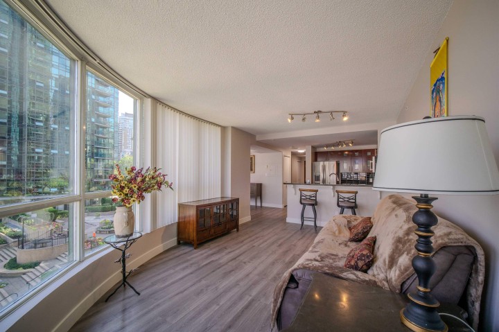 Photo 8 at 302 - 588 Broughton Street, Coal Harbour, Vancouver West