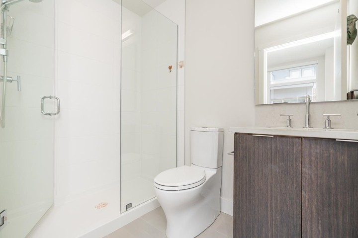 Photo 19 at 5518 Oak Street, Cambie, Vancouver West