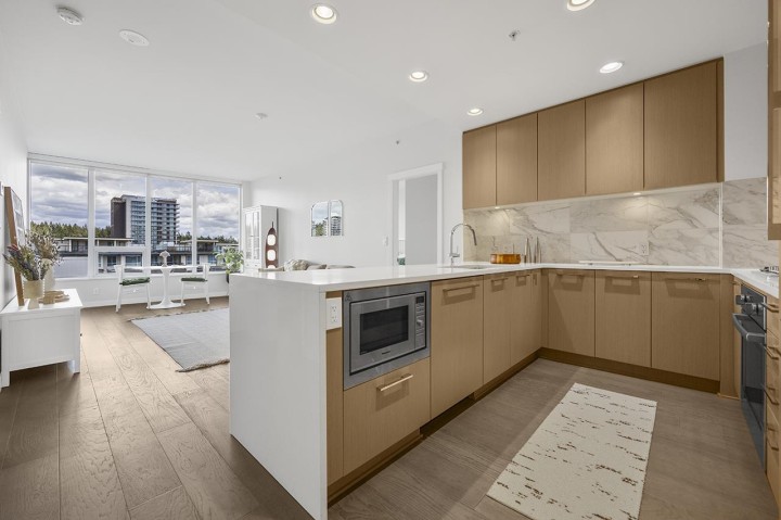 Photo 4 at 805 - 3533 Ross Drive, University VW, Vancouver West