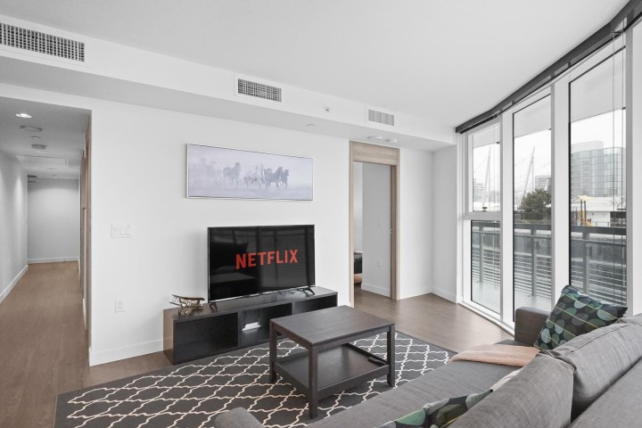 Photo 3 at 1884 - 87 Nelson Street, Yaletown, Vancouver West