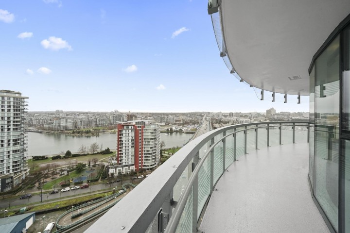 Photo 1 at 1884 - 87 Nelson Street, Yaletown, Vancouver West