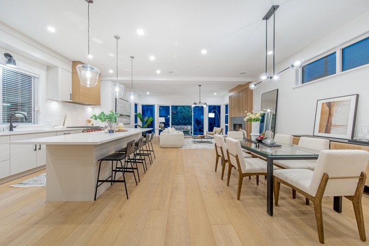 Photo 4 at 23A Glenmore Drive, Glenmore, West Vancouver