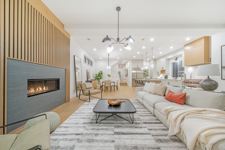 Photo 8 at 23A Glenmore Drive, Glenmore, West Vancouver