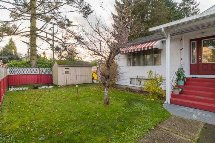 Photo 4 at 5675 Rupert Street, Collingwood VE, Vancouver East