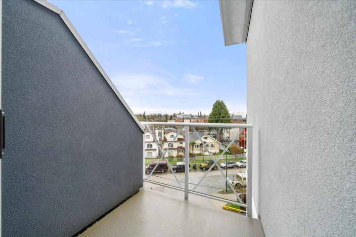 Photo 27 at PH23 - 760 Kingsway, Fraser VE, Vancouver East
