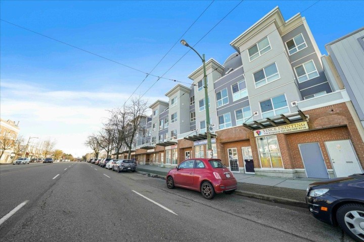 Photo 26 at PH23 - 760 Kingsway, Fraser VE, Vancouver East