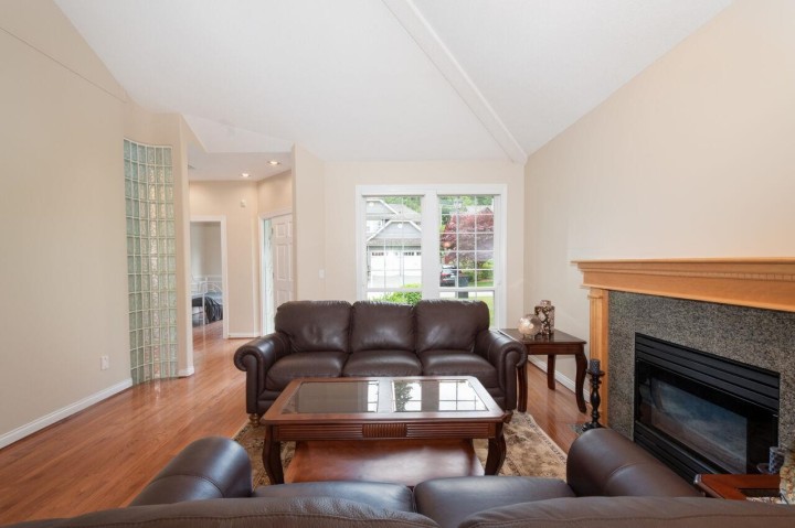 Photo 3 at 1273 Eldon Road, Canyon Heights NV, North Vancouver