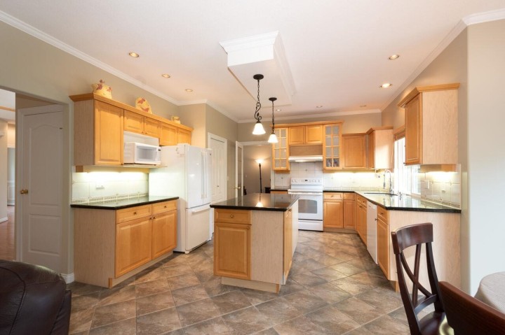 Photo 10 at 1273 Eldon Road, Canyon Heights NV, North Vancouver