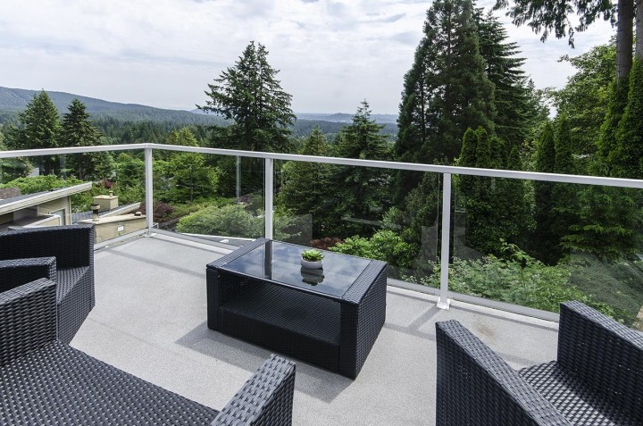 Photo 11 at 1241 Coleman Street, Lynn Valley, North Vancouver