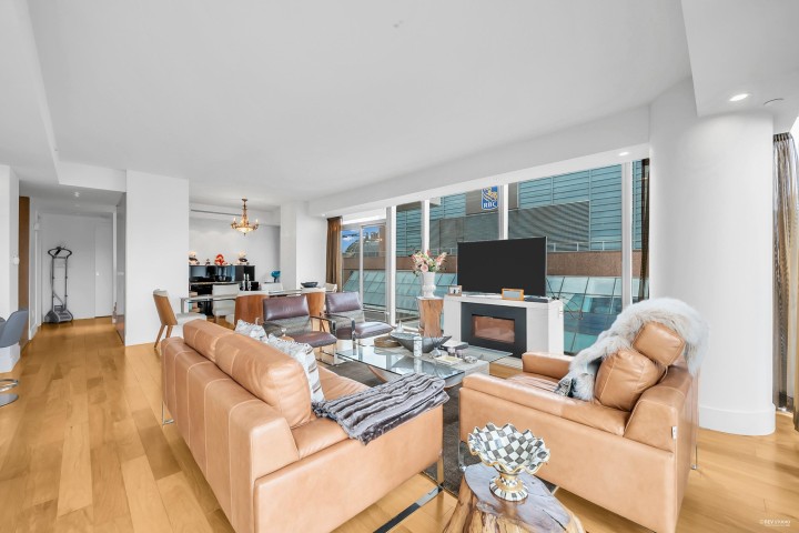 Photo 8 at 3002 - 667 Howe Street, Downtown VW, Vancouver West