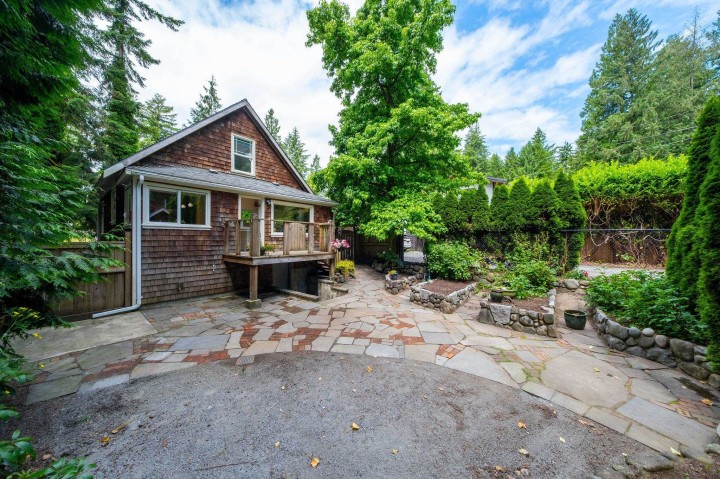 Photo 25 at 1075 Gladwin Drive, Capilano NV, North Vancouver