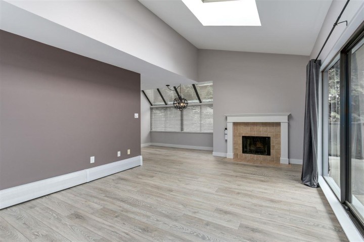 Photo 12 at 306 - 1345 W 15th Avenue, Fairview VW, Vancouver West