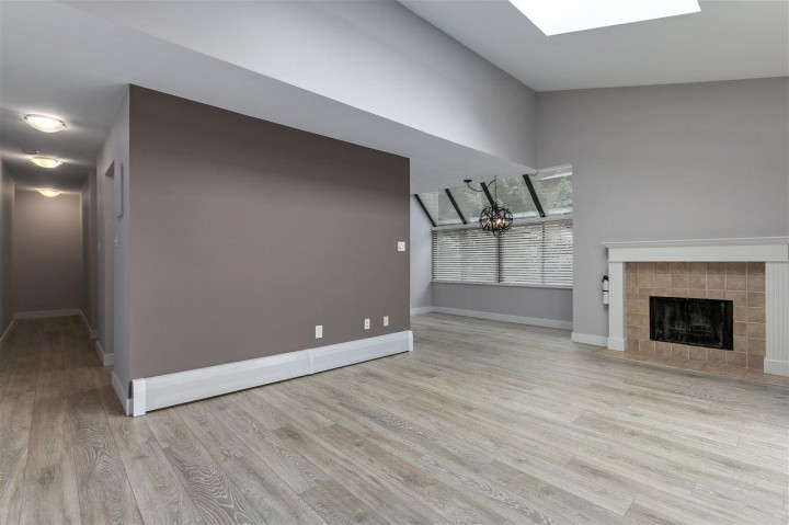 Photo 8 at 306 - 1345 W 15th Avenue, Fairview VW, Vancouver West