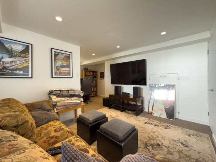 Photo 27 at 1960 Orchard Way, Queens, West Vancouver